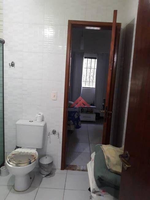 Casa de Condomínio à venda com 4 quartos, 141m² - Foto 11