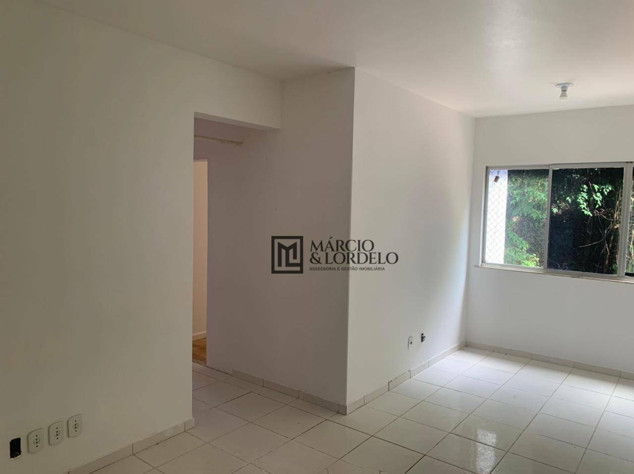 Apartamento à venda com 3 quartos, 70m² - Foto 1