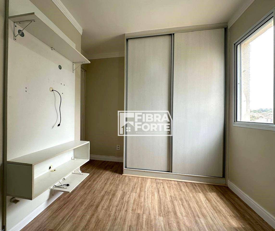 Apartamento à venda com 3 quartos, 75m² - Foto 19