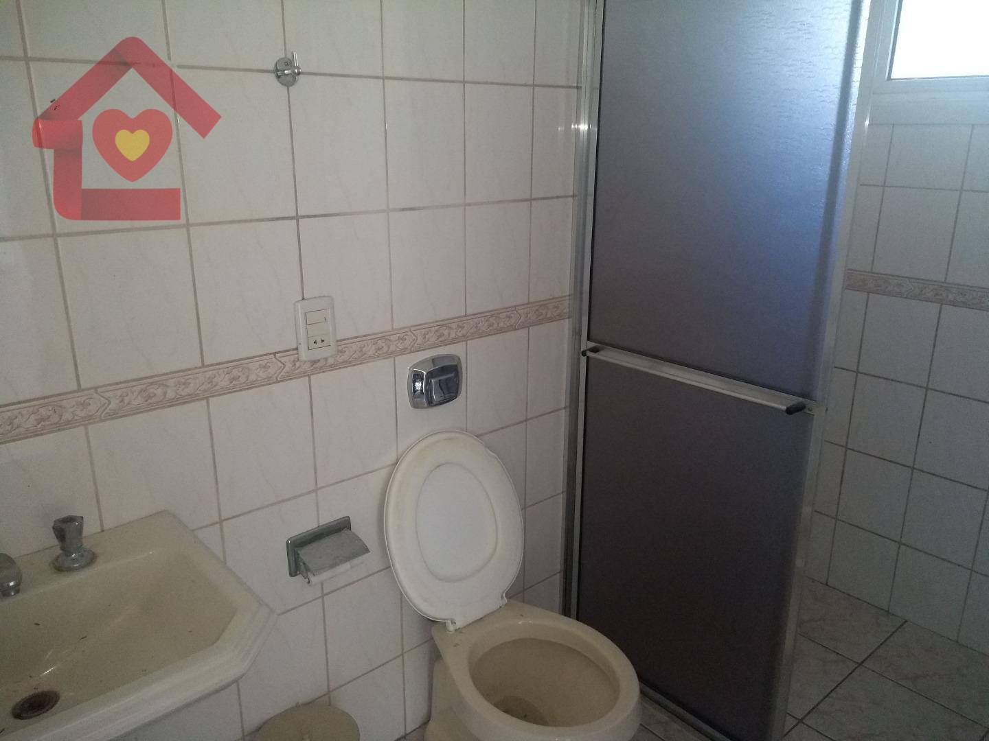 Casa à venda com 3 quartos, 230m² - Foto 16