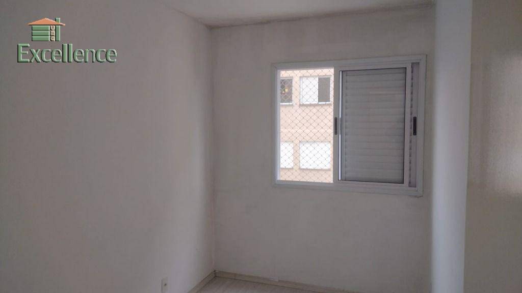 Apartamento à venda com 3 quartos, 60m² - Foto 11