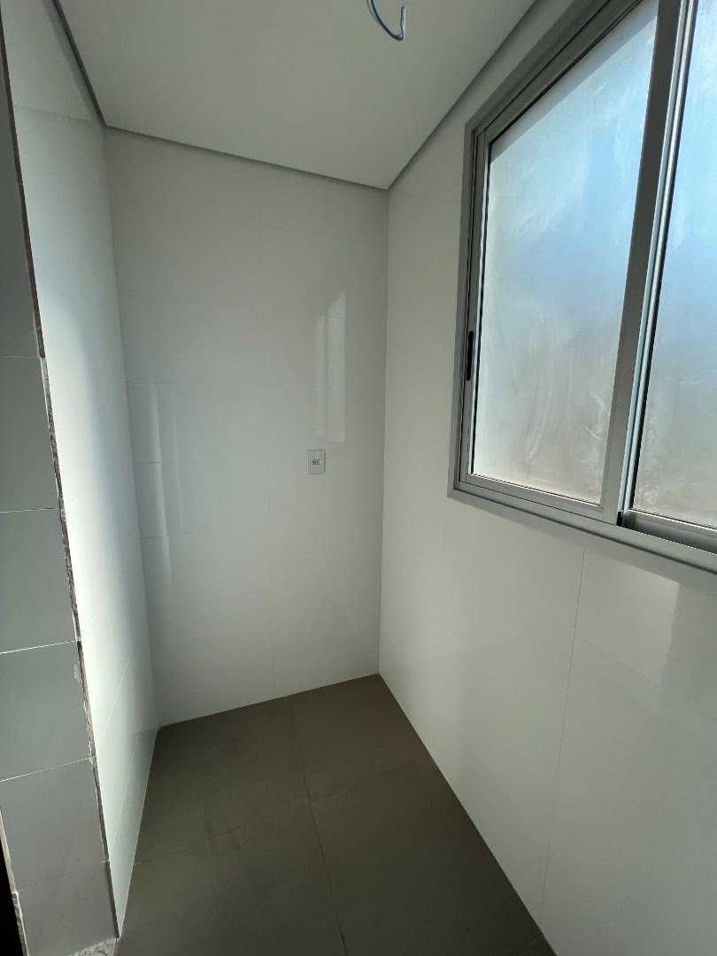 Apartamento à venda com 3 quartos, 74m² - Foto 6