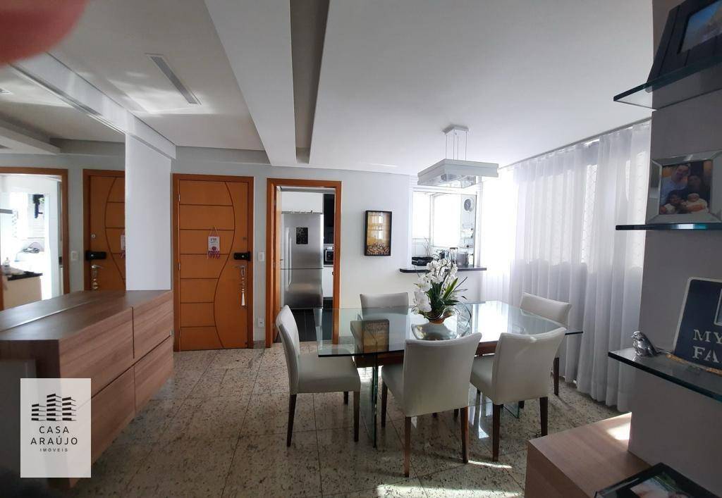 Apartamento à venda com 3 quartos, 98m² - Foto 2