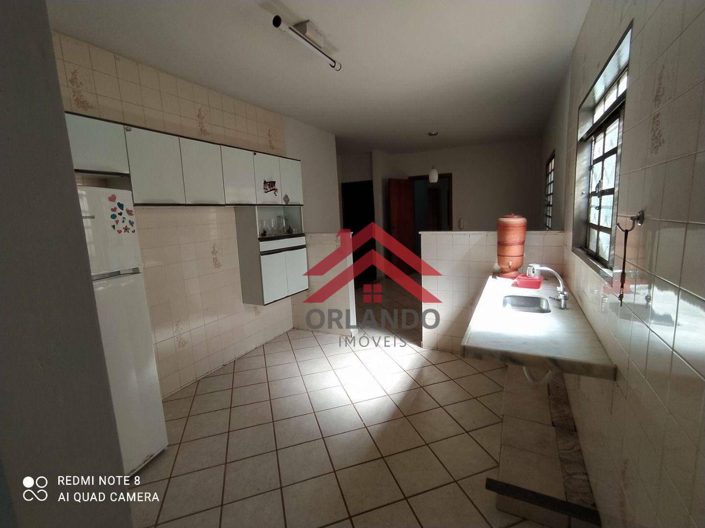 Casa à venda com 3 quartos, 170m² - Foto 4