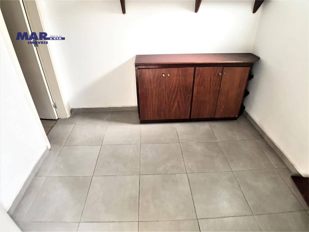 Apartamento à venda com 3 quartos, 200m² - Foto 22