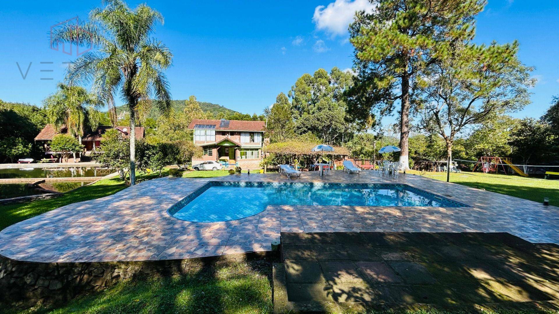 Pousada-Chalé à venda com 20 quartos, 829m² - Foto 9