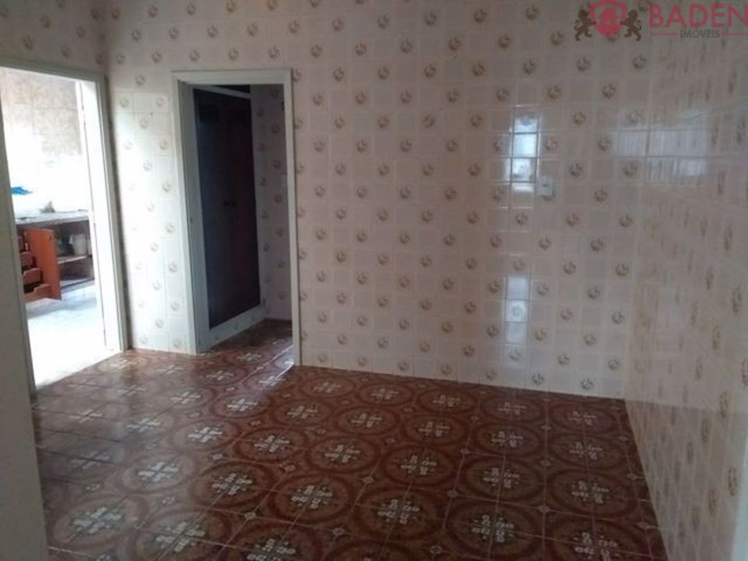 Casa à venda com 4 quartos, 150m² - Foto 7