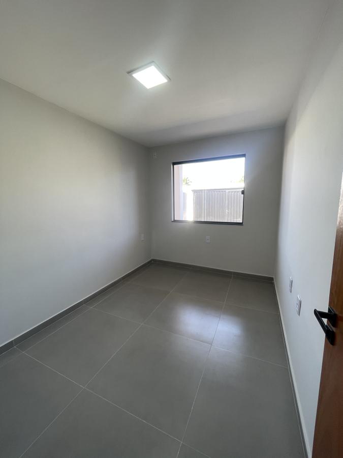 Casa à venda com 2 quartos, 220m² - Foto 8