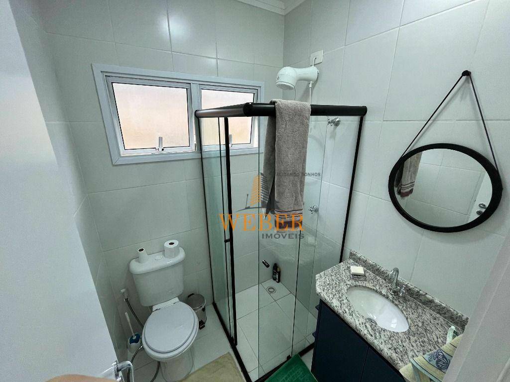 Casa de Condomínio para alugar com 3 quartos, 177m² - Foto 17