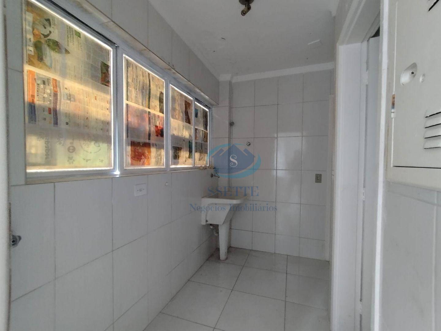 Apartamento para alugar com 3 quartos, 157m² - Foto 18