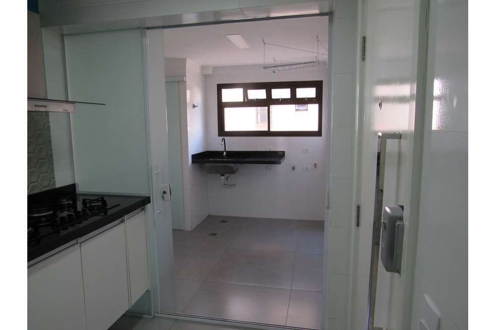 Apartamento à venda com 3 quartos, 130m² - Foto 20