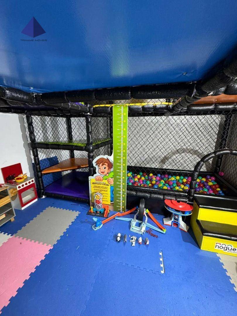Sobrado à venda com 4 quartos, 410m² - Foto 41