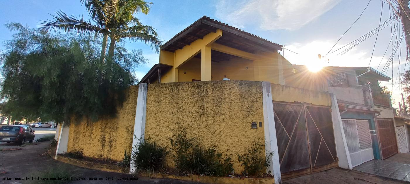 Casa para alugar com 5 quartos, 300m² - Foto 39