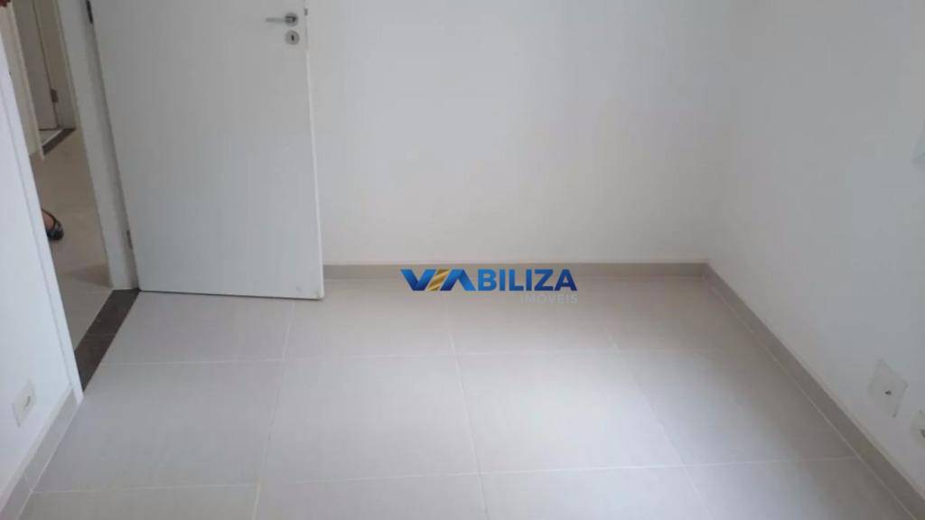 Apartamento à venda com 3 quartos, 64m² - Foto 5