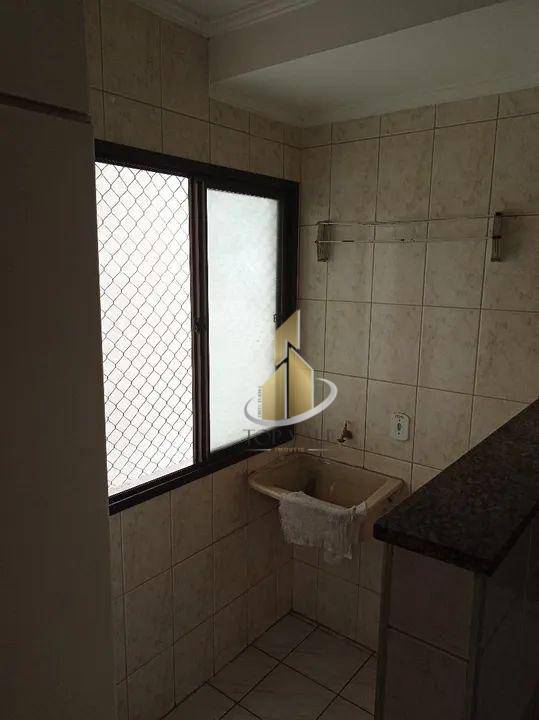 Apartamento para alugar com 2 quartos, 55m² - Foto 5