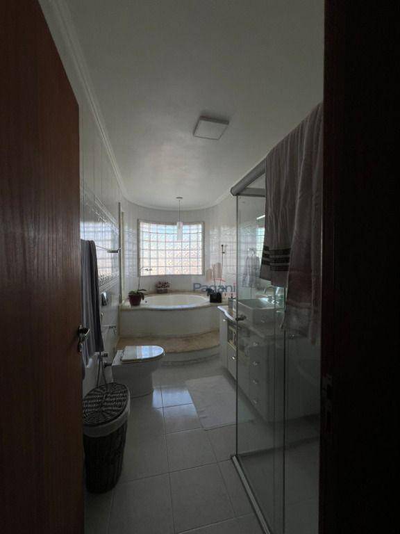 Casa para alugar com 3 quartos, 135m² - Foto 14