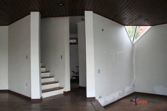 Sobrado à venda com 4 quartos, 380m² - Foto 37