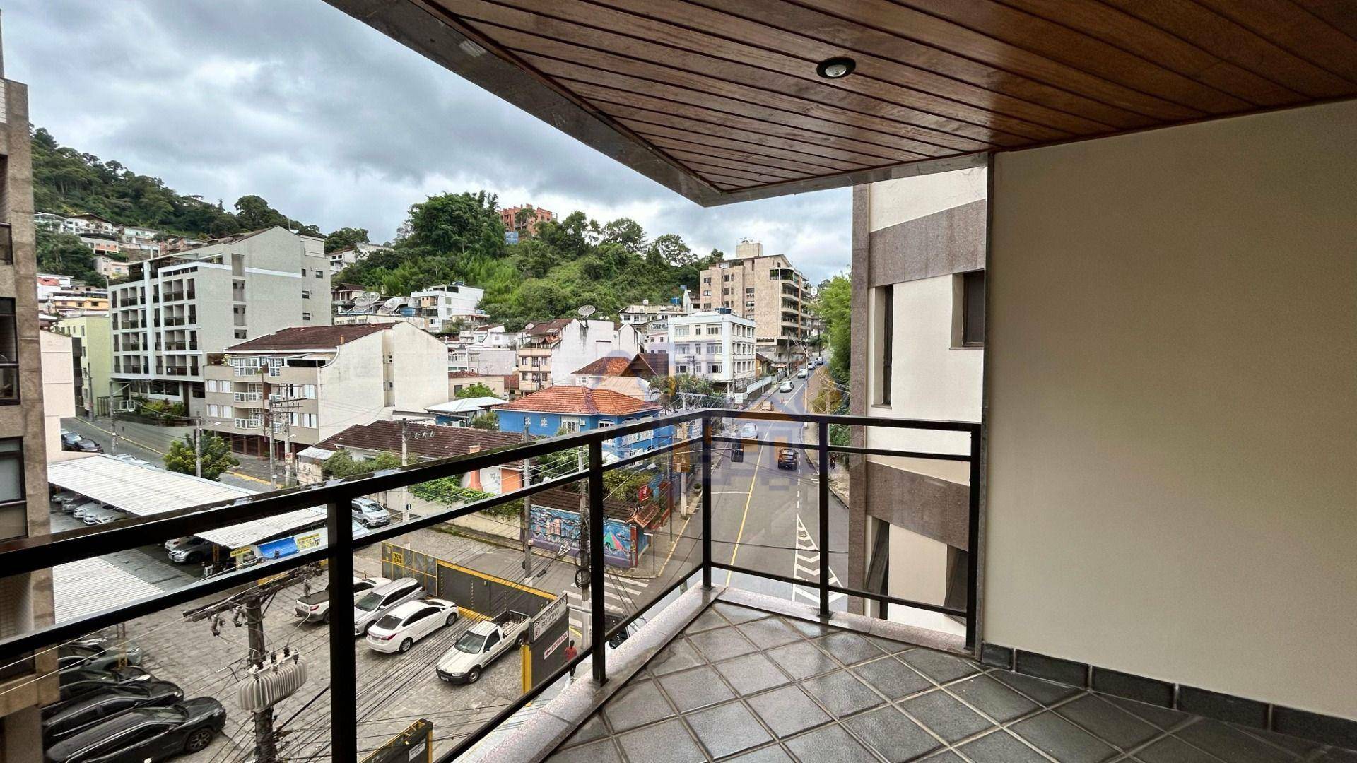 Apartamento para alugar com 3 quartos, 244m² - Foto 5