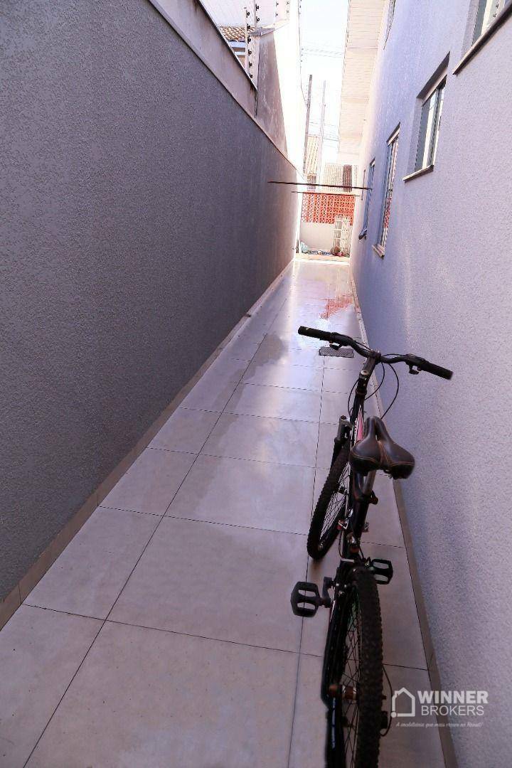 Casa à venda com 3 quartos, 201m² - Foto 19