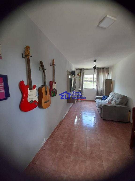 Apartamento à venda e aluguel com 2 quartos, 60m² - Foto 12