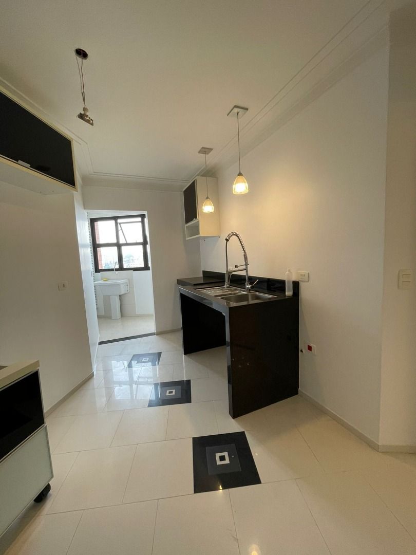 Apartamento à venda com 3 quartos, 115m² - Foto 12