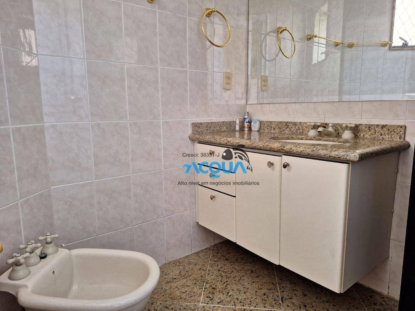 Apartamento à venda com 3 quartos, 170m² - Foto 12