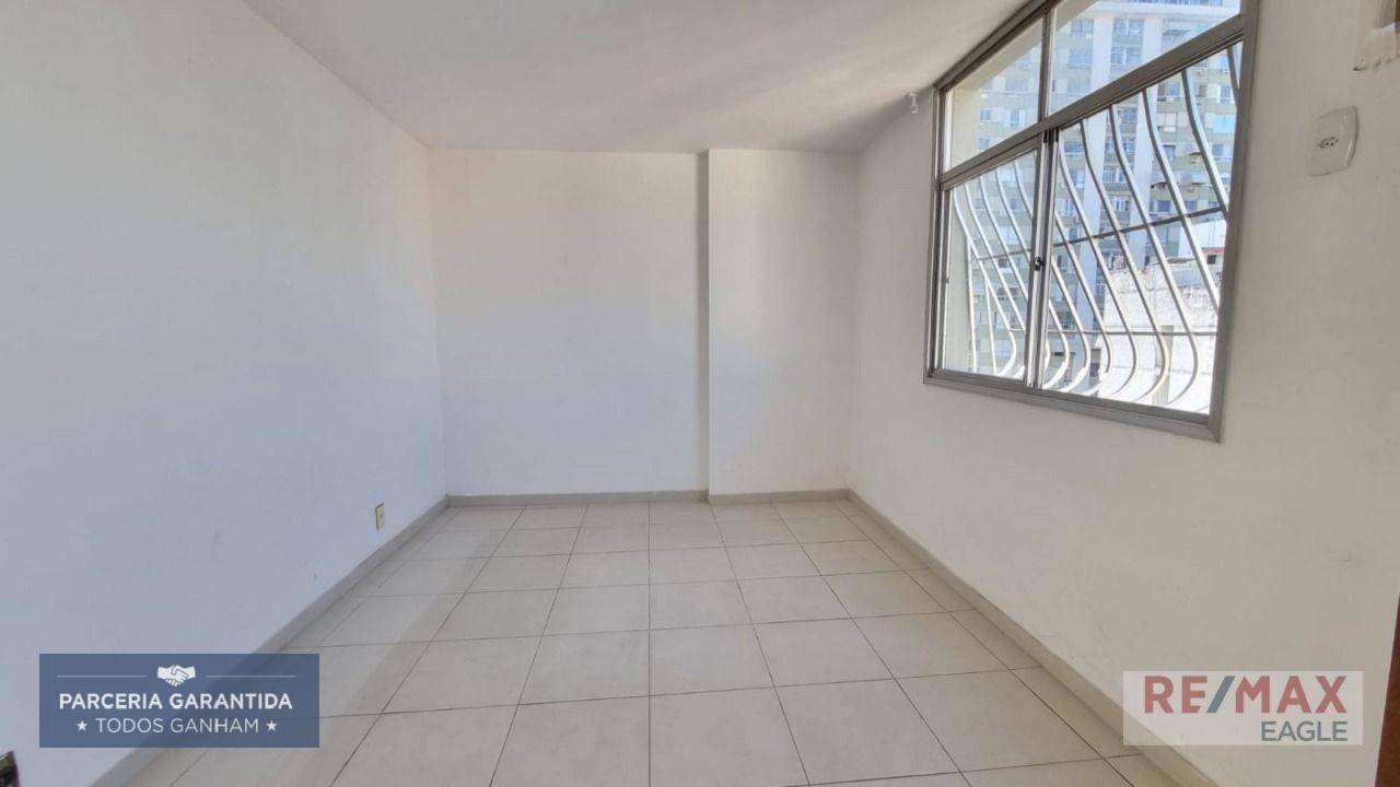 Apartamento para alugar com 2 quartos, 118m² - Foto 8