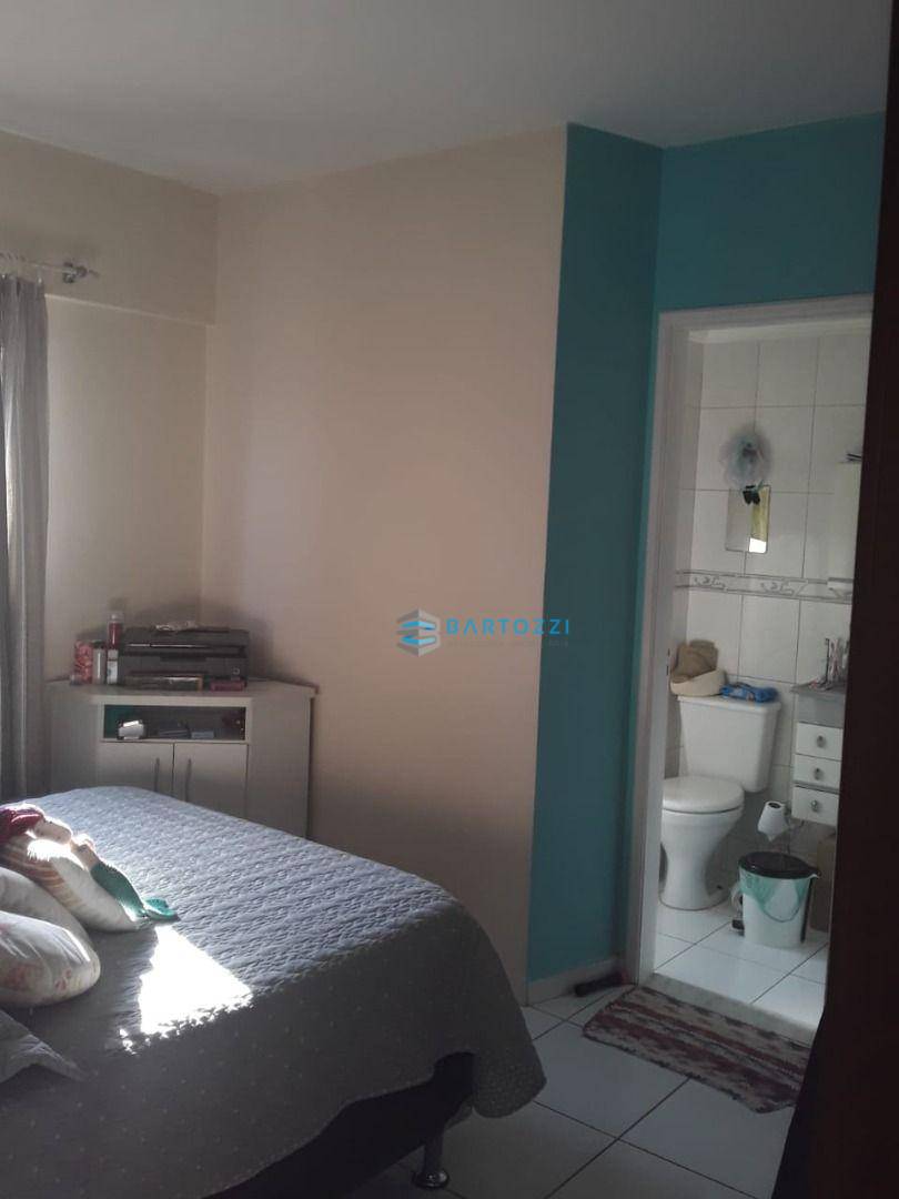 Apartamento à venda com 2 quartos, 65m² - Foto 7