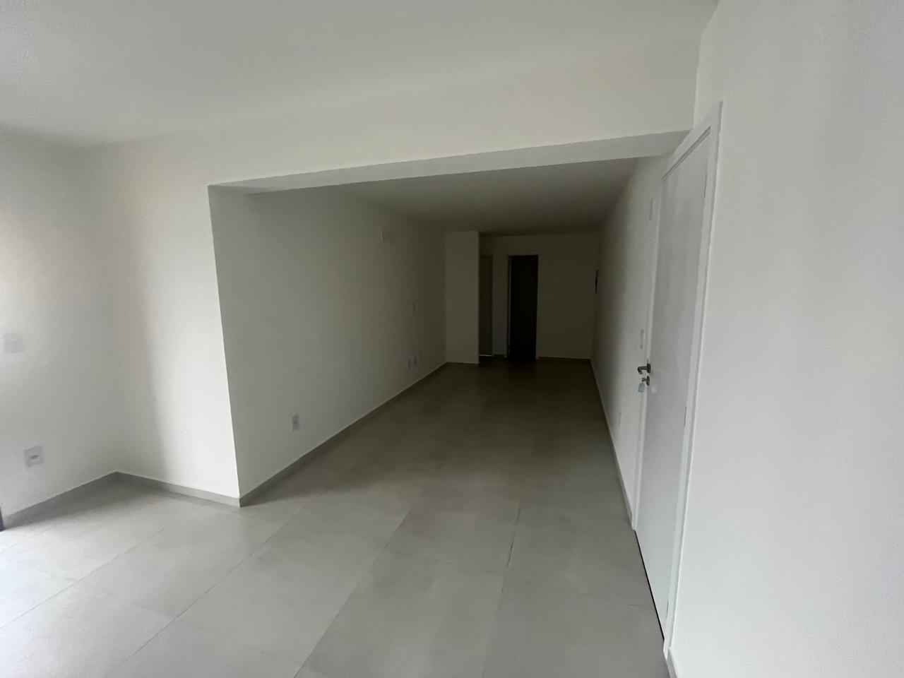 Apartamento à venda com 2 quartos, 82m² - Foto 4