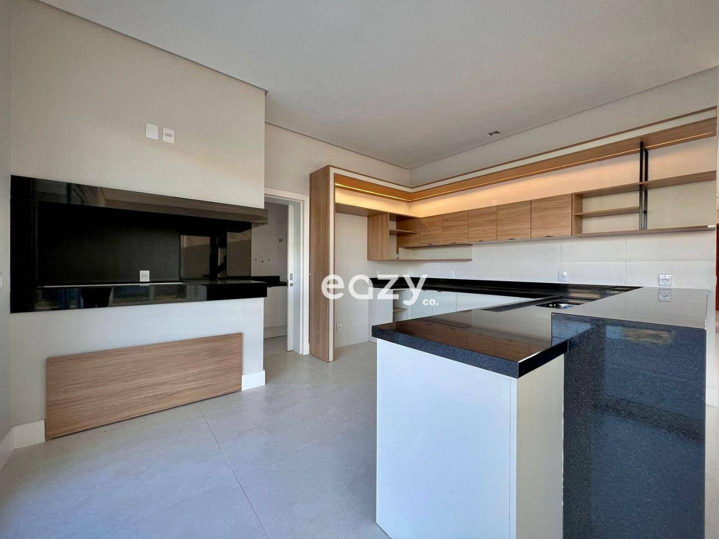 Sobrado à venda com 4 quartos, 276m² - Foto 7