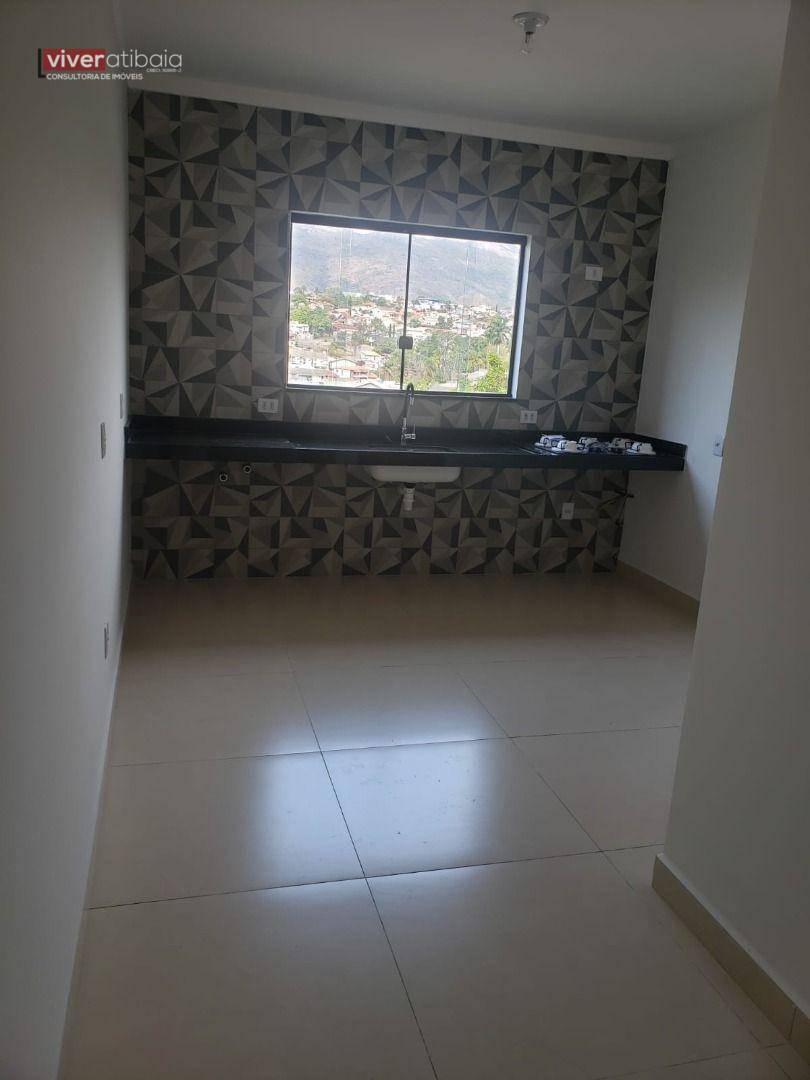 Casa à venda com 3 quartos, 140m² - Foto 3