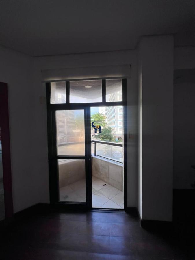 Apartamento à venda com 3 quartos, 290m² - Foto 14