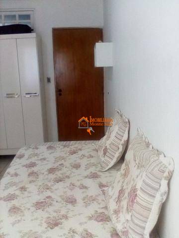 Apartamento à venda com 3 quartos, 140m² - Foto 6