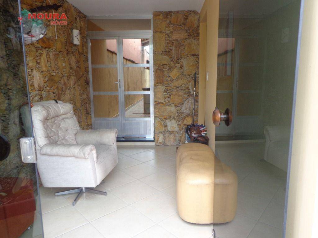 Casa à venda com 2 quartos, 130m² - Foto 2