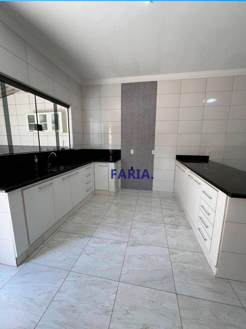 Casa à venda com 3 quartos, 1M2 - Foto 10