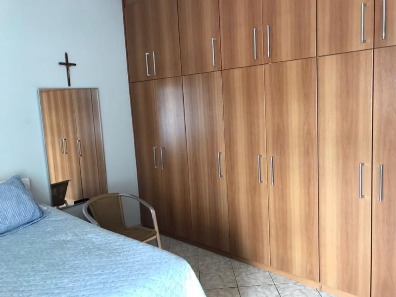 Apartamento à venda com 3 quartos, 140m² - Foto 19