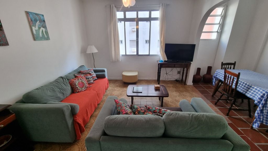 Apartamento à venda com 2 quartos, 70m² - Foto 3