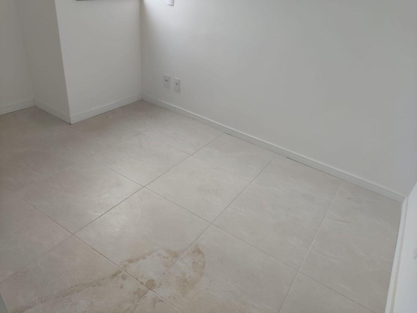 Apartamento à venda com 2 quartos, 56m² - Foto 20