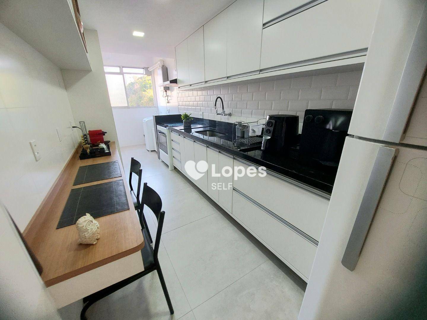 Apartamento à venda com 3 quartos, 110m² - Foto 7