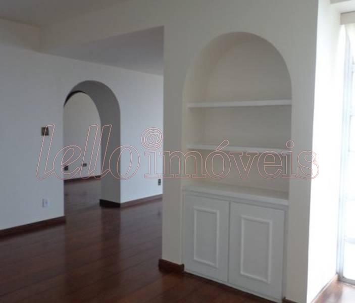 Apartamento à venda com 3 quartos, 220m² - Foto 8