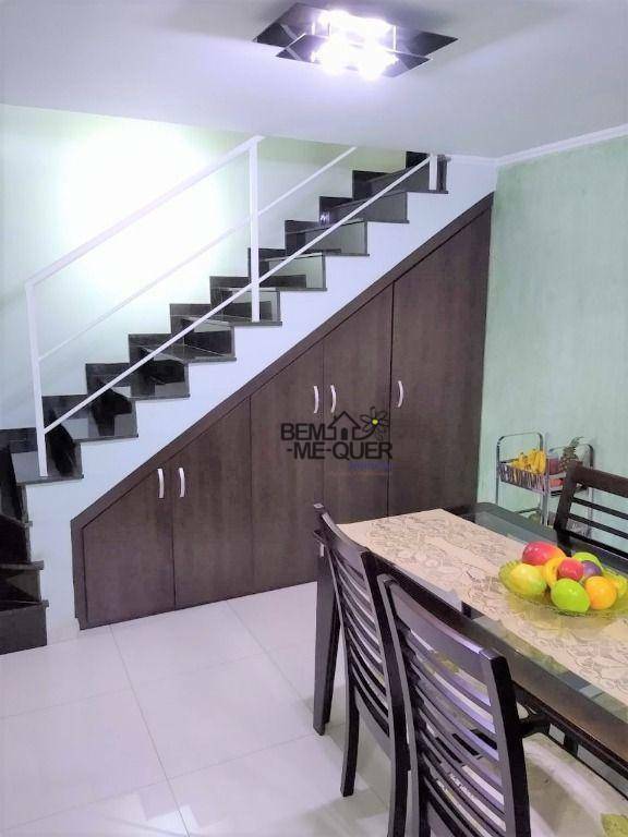 Sobrado à venda com 3 quartos, 130m² - Foto 1