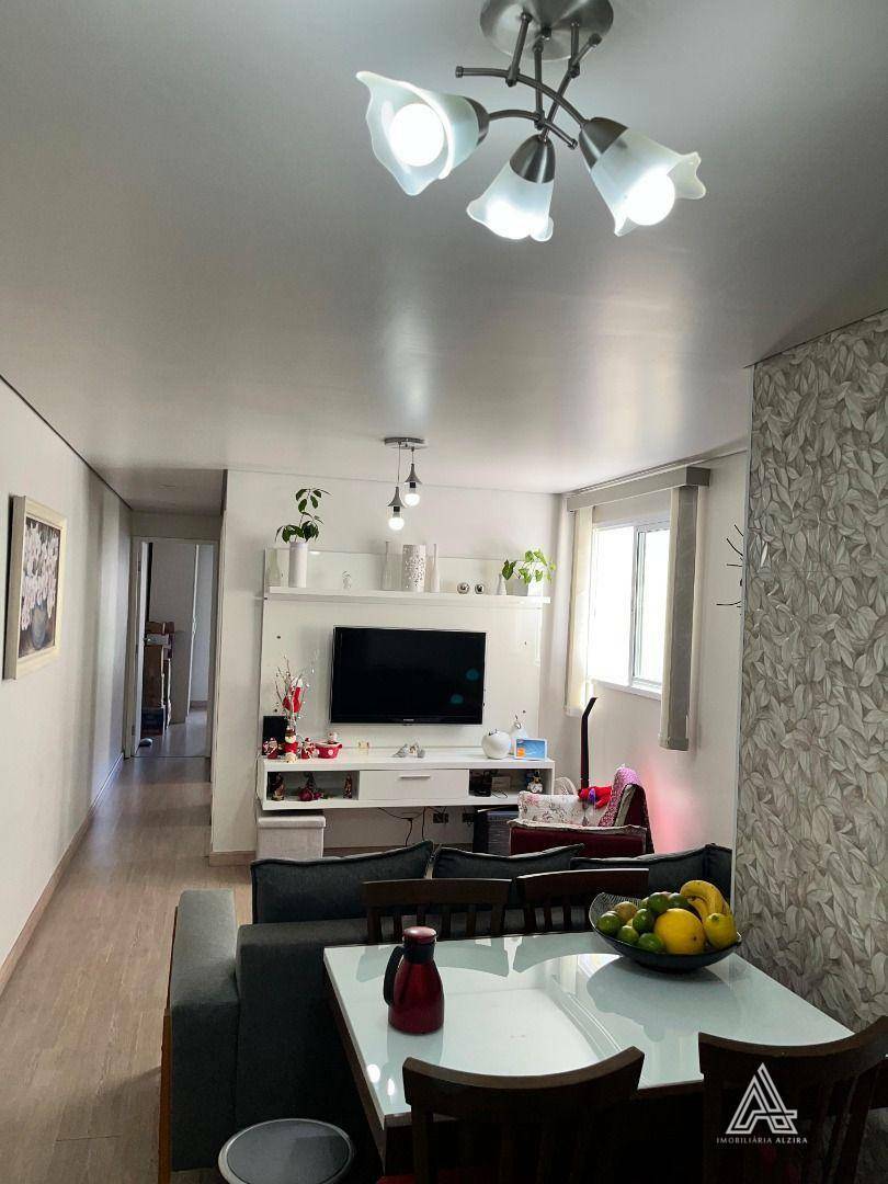 Apartamento à venda com 2 quartos, 63m² - Foto 7