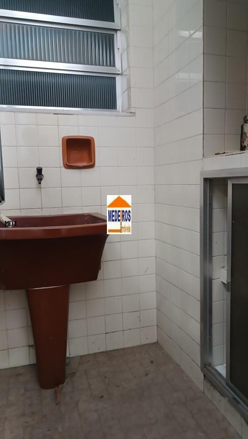 Casa para alugar com 3 quartos, 150m² - Foto 12