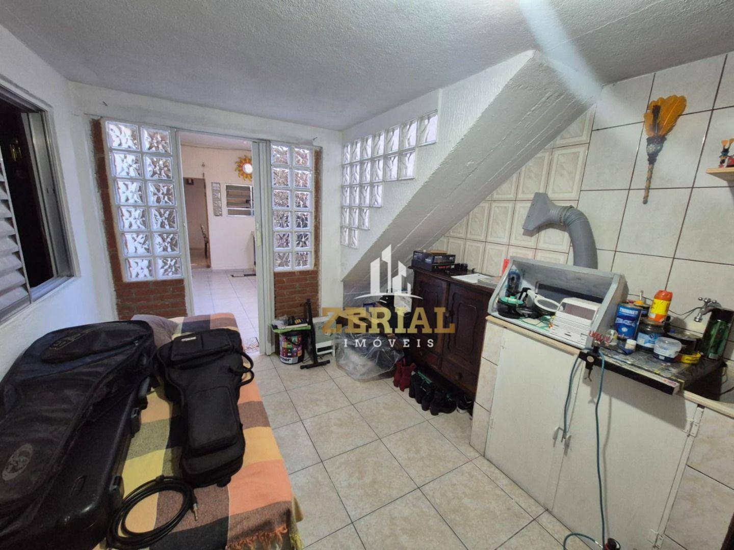 Casa à venda com 8 quartos, 350m² - Foto 18