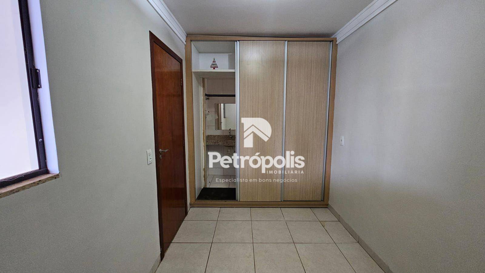 Sobrado à venda com 5 quartos, 260m² - Foto 11