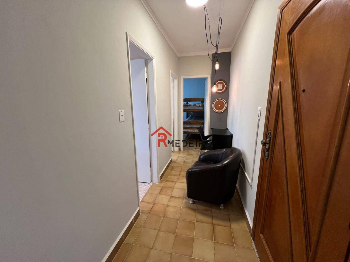 Apartamento à venda com 1 quarto, 45m² - Foto 6