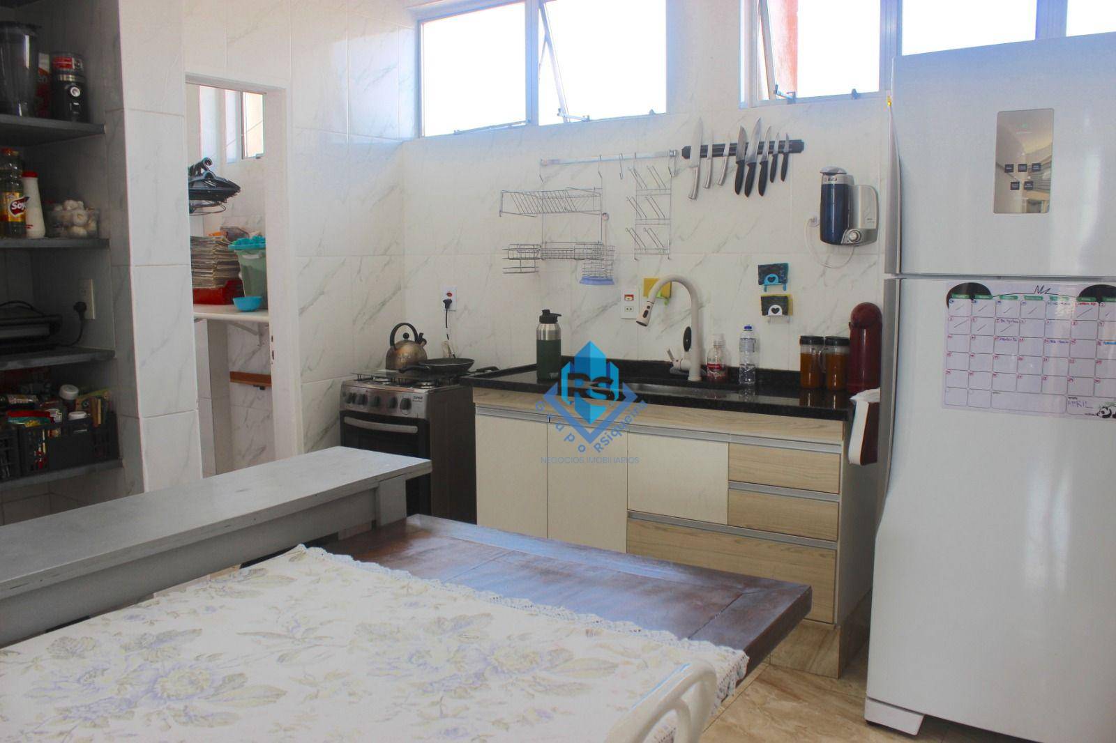 Apartamento à venda com 2 quartos, 100m² - Foto 5