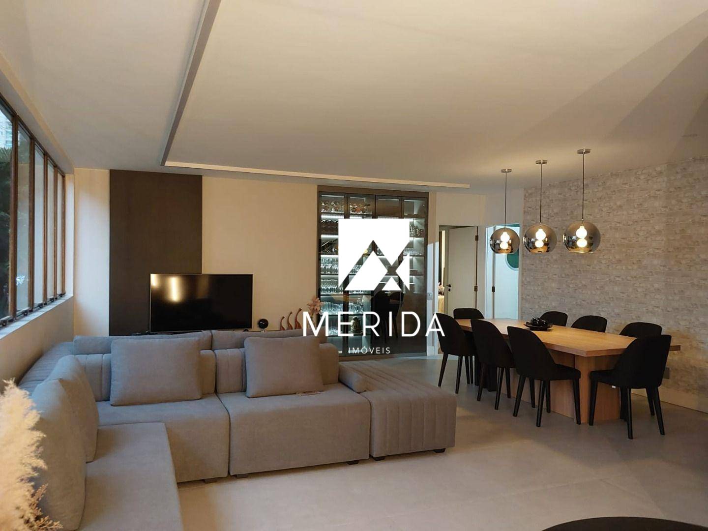 Apartamento à venda e aluguel com 3 quartos, 125m² - Foto 1