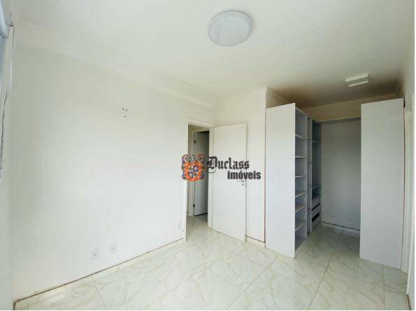 Apartamento à venda com 2 quartos, 67m² - Foto 11