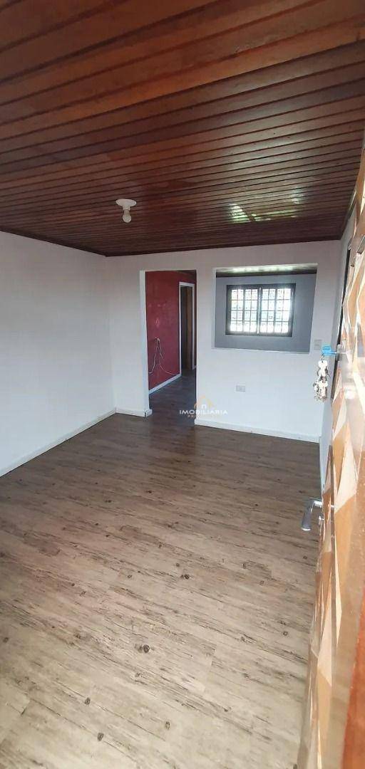Casa à venda com 2 quartos, 200m² - Foto 5